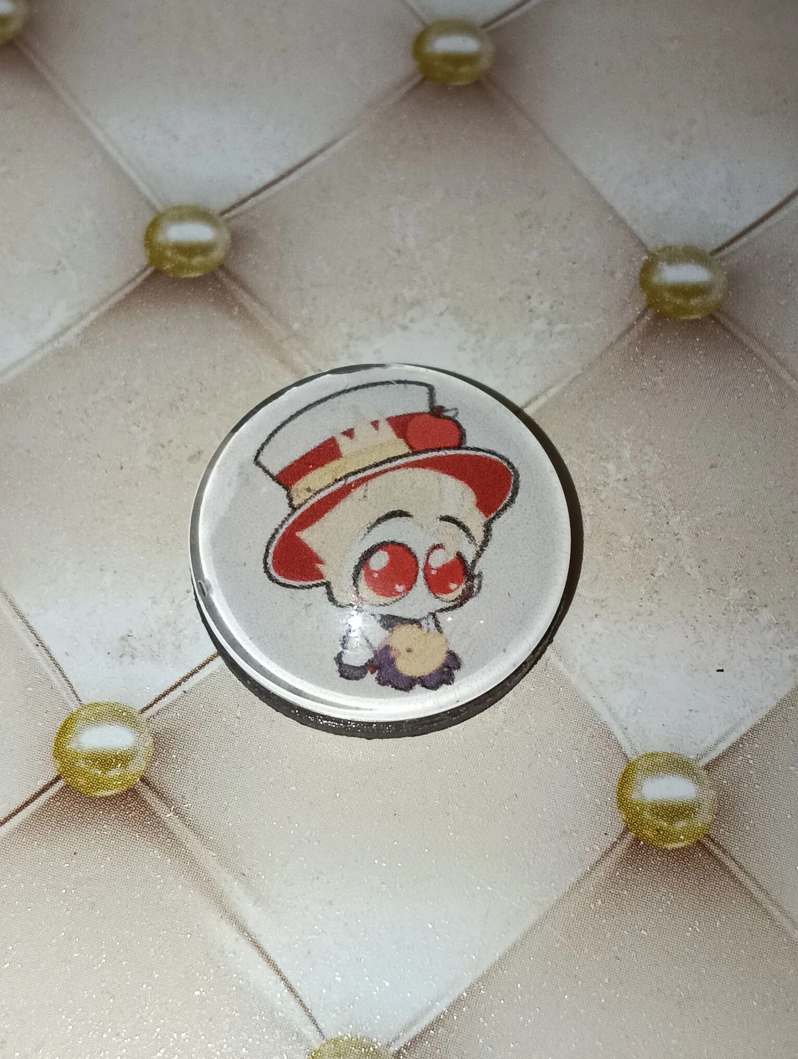 Magnet poupée Lucifer Hazbin Hotel 